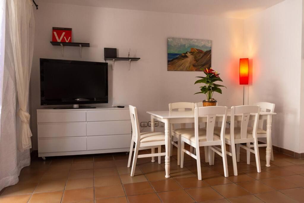 Duplex In Quiet Zone, Next To Sea, Fast Wifi Appartement El Médano Buitenkant foto